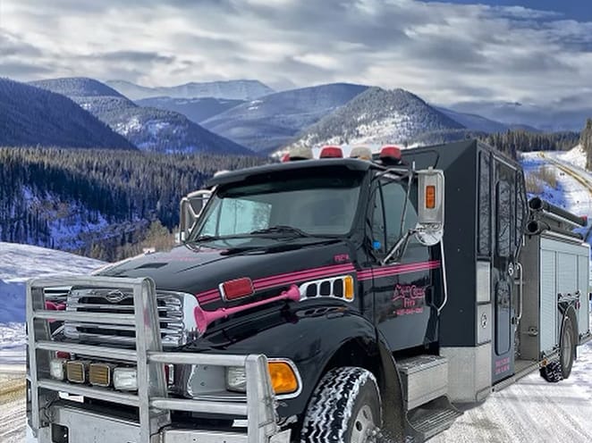 mud creek medics medical emergency fleet vehicles equipment fire suppression 2